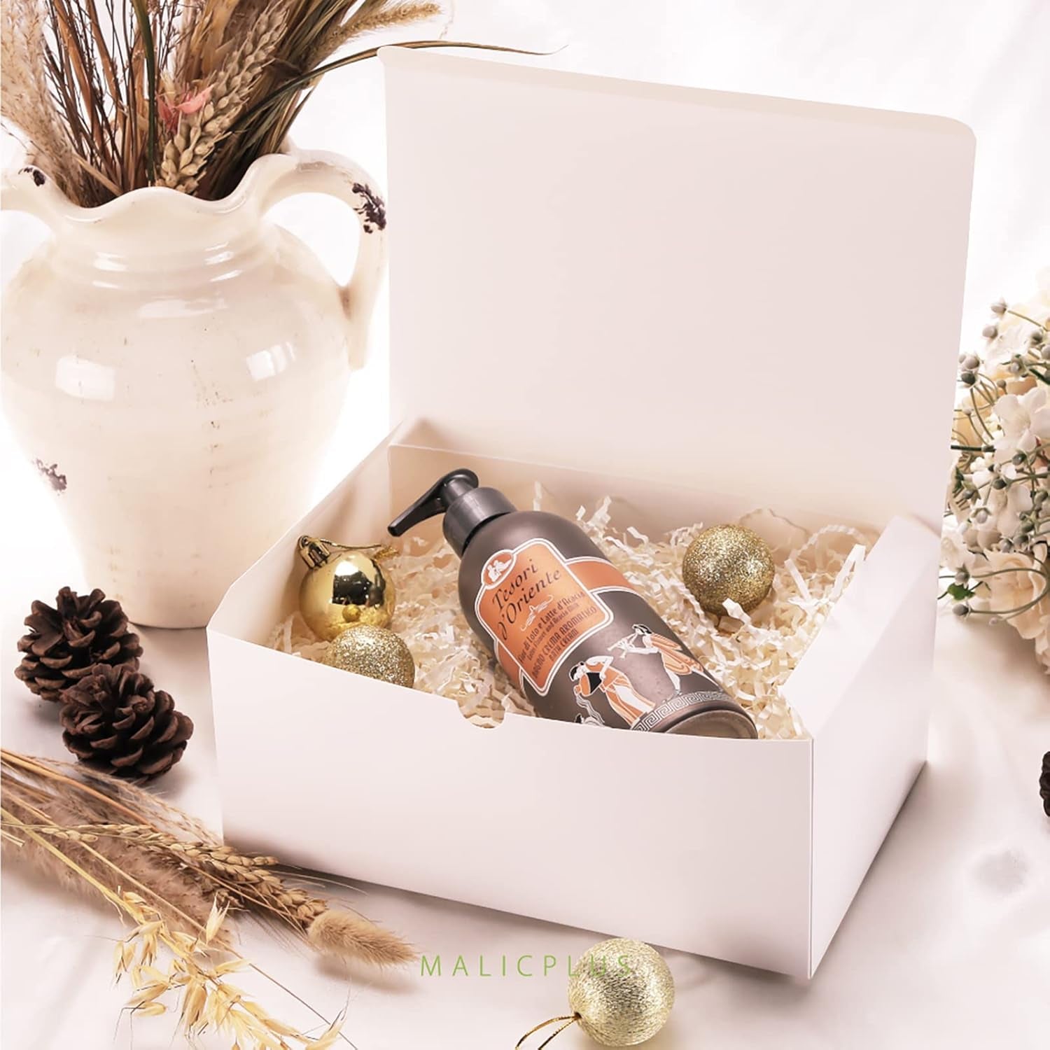 white gift boxes with lids